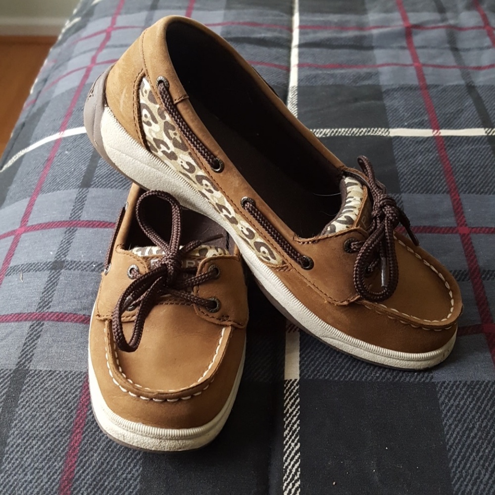 Sperry Top Sider children 4 /womens 6